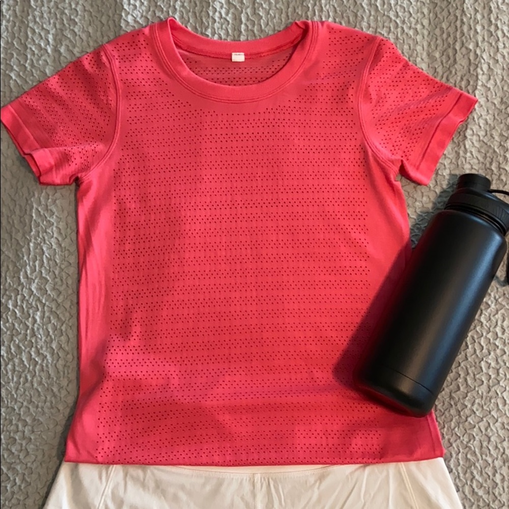 🍋 Lululemon 🍋 Breeze By Shirt